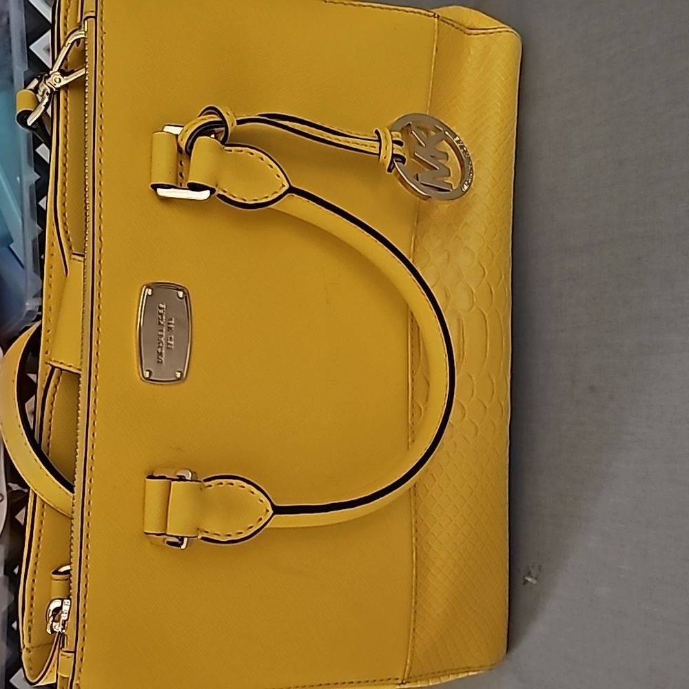 Michael Kors purse